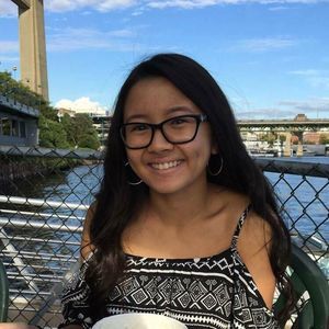 Meet your Posher, Kaitlyn